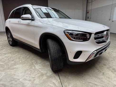 Certified 2022 Mercedes-Benz GLC 300 GLC 300 image 6