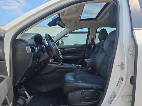 Used 2018 MAZDA CX-5 Touring w/ Preferred Equipment Package FWD image 15