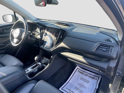 Used 2024 Subaru Ascent Onyx Edition Limited image 32