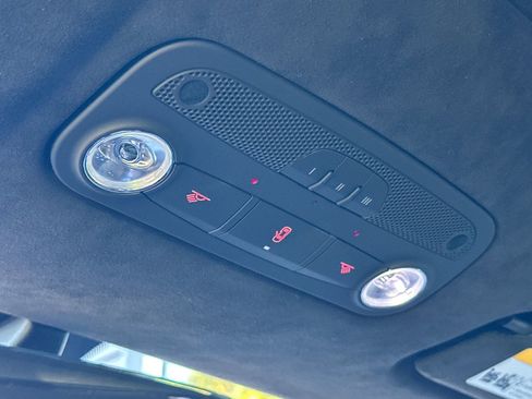 Used 2024 Lamborghini Huracan Sterrato image 19