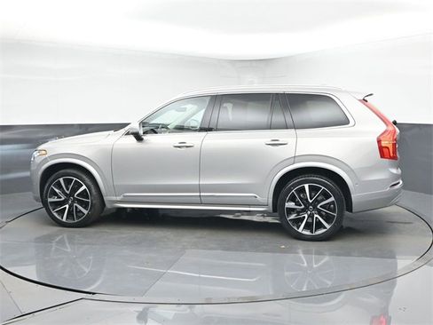 Used 2023 Volvo XC90 B6 Plus w/ Protection Package image 5