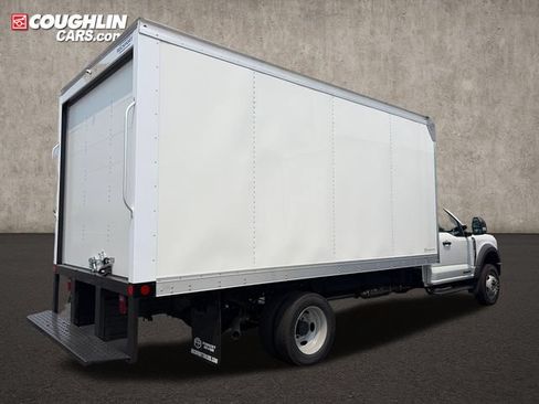 New 2026 Ford F550 2WD Regular Cab Super Duty image 9