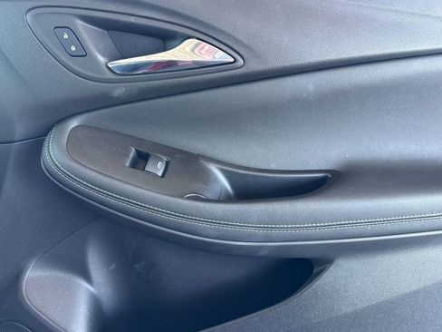 Used 2023 Buick Encore GX Select w/ Sport Touring Package FWD image 26