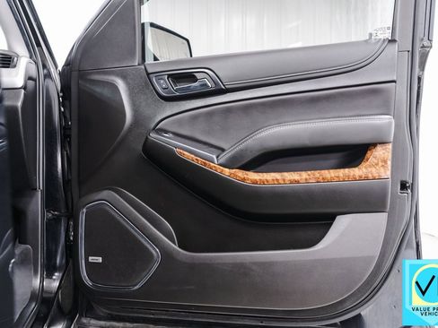 Used 2020 Chevrolet Tahoe Premier image 37