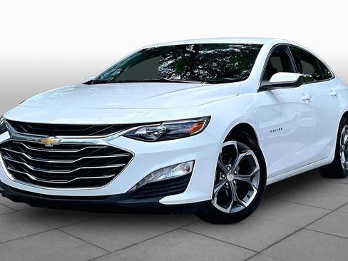 Used 2024 Chevrolet Malibu LT FWD image 1