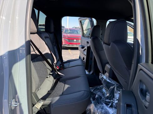 New 2026 Nissan Frontier SV w/ Tow Package image 19