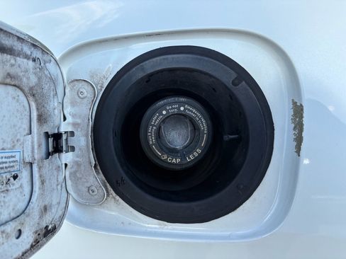 Certified 2017 Honda Pilot LX image 31