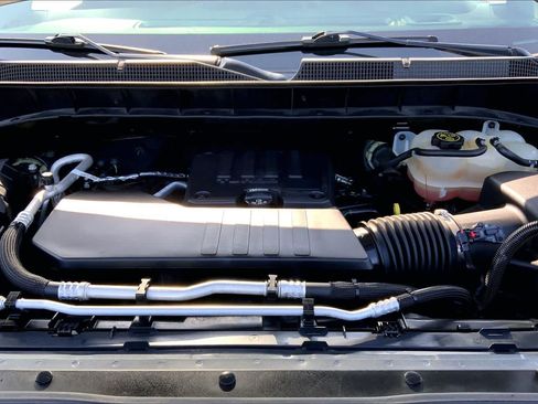 Used 2021 Chevrolet Silverado 1500 Custom w/ LPO, Dark Essentials Package AWD/4WD image 28