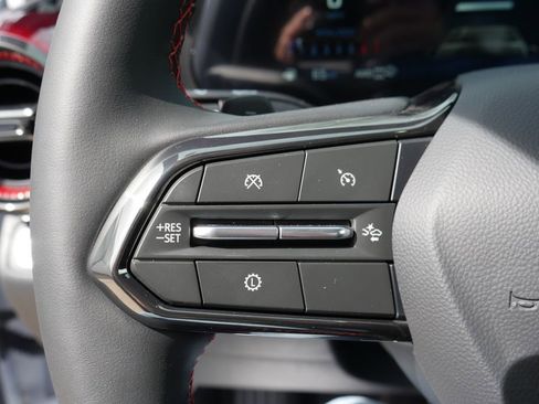 New 2026 Chevrolet Equinox RS AWD/4WD image 13