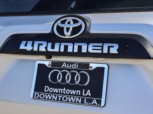 Used 2024 Toyota 4Runner TRD Off-Road image 11