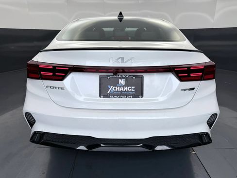 Used 2023 Kia Forte GT-Line w/ GT-Line Technology Package FWD image 6
