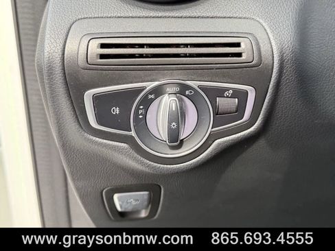 Used 2022 Mercedes-Benz GLC 300 GLC 300 w/ Multimedia Package Lite image 22