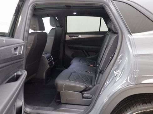 New 2026 Volkswagen Atlas Cross Sport SE image 13