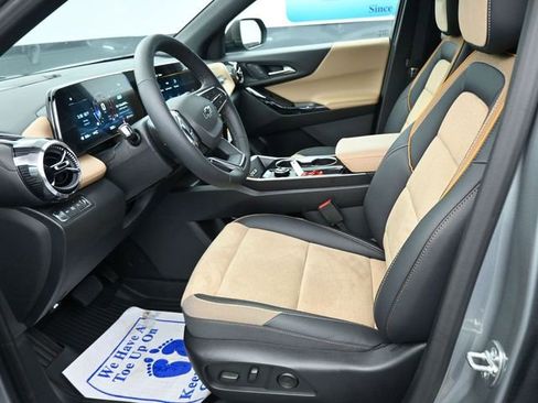 New 2026 Chevrolet Equinox ACTIV w/ Convenience Package III image 13