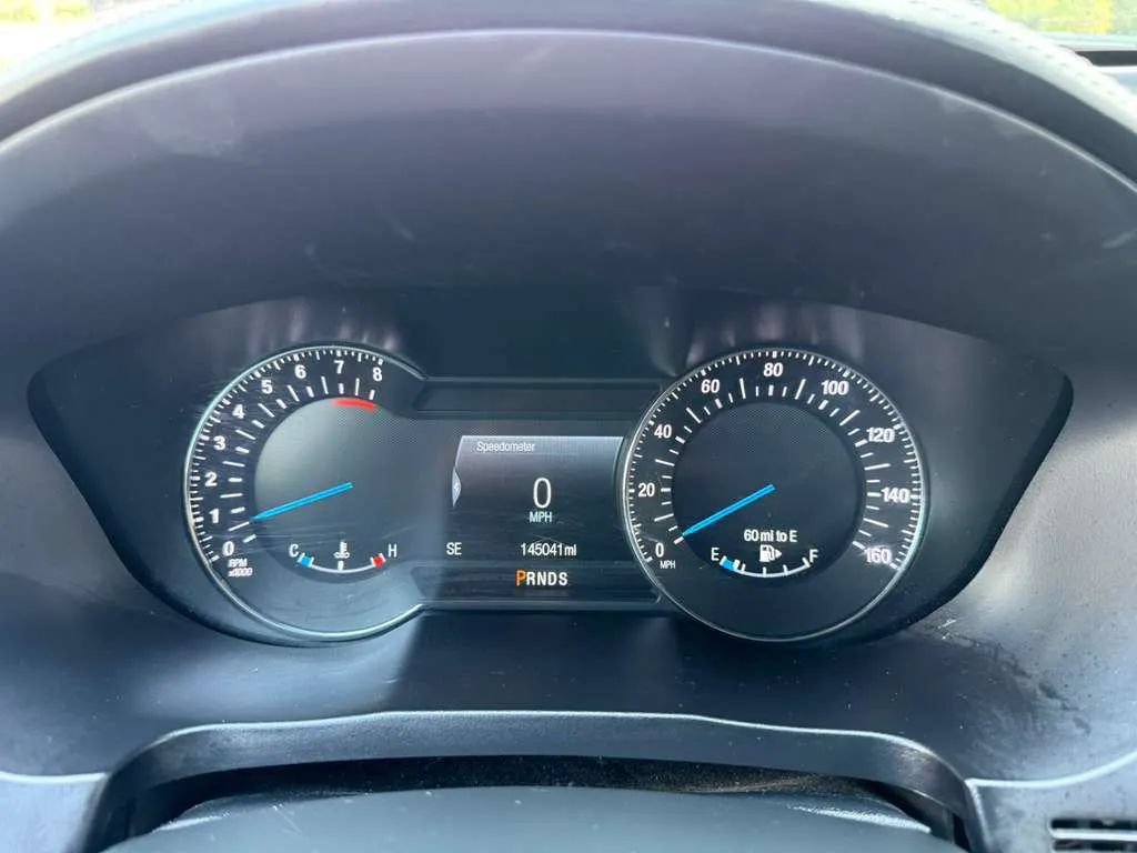 Used 2018 Ford Explorer Platinum AWD/4WD image 7