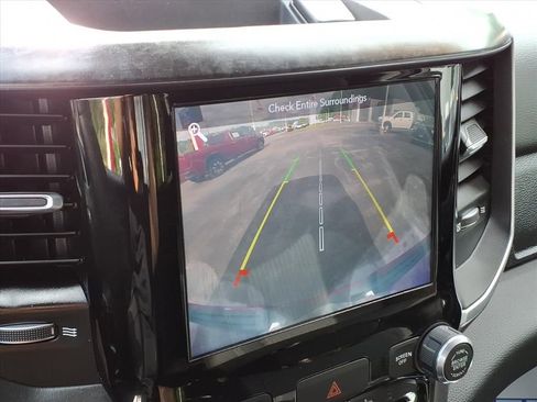 Used 2019 RAM 1500 Big Horn AWD/4WD image 24