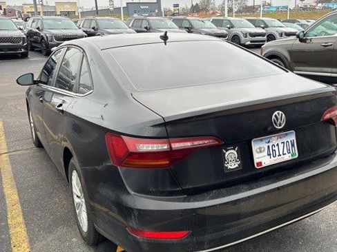 Used 2019 Volkswagen Jetta image 22