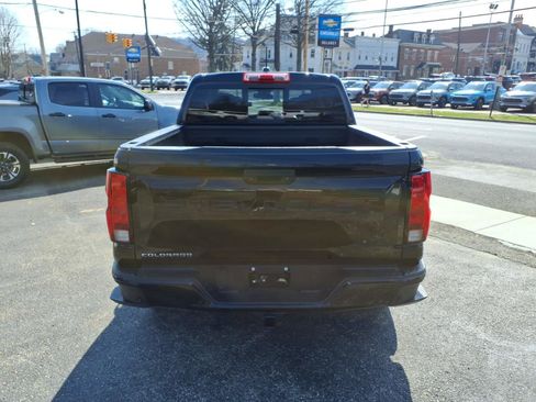Certified 2023 Chevrolet Colorado W/T w/ Advanced Trailering Package AWD/4WD image 6