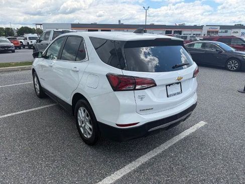 Used 2024 Chevrolet Equinox LT w/ LPO, Floor Liner Package FWD image 5