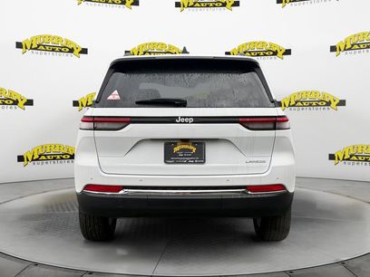 New 2025 Jeep Grand Cherokee Laredo