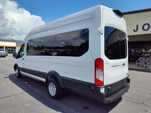 Used 2024 Ford Transit 350 XL image 4