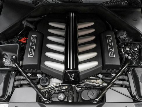 Used 2010 Rolls-Royce Ghost image 34