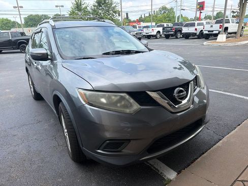 Used 2015 Nissan Rogue SV AWD/4WD image 1