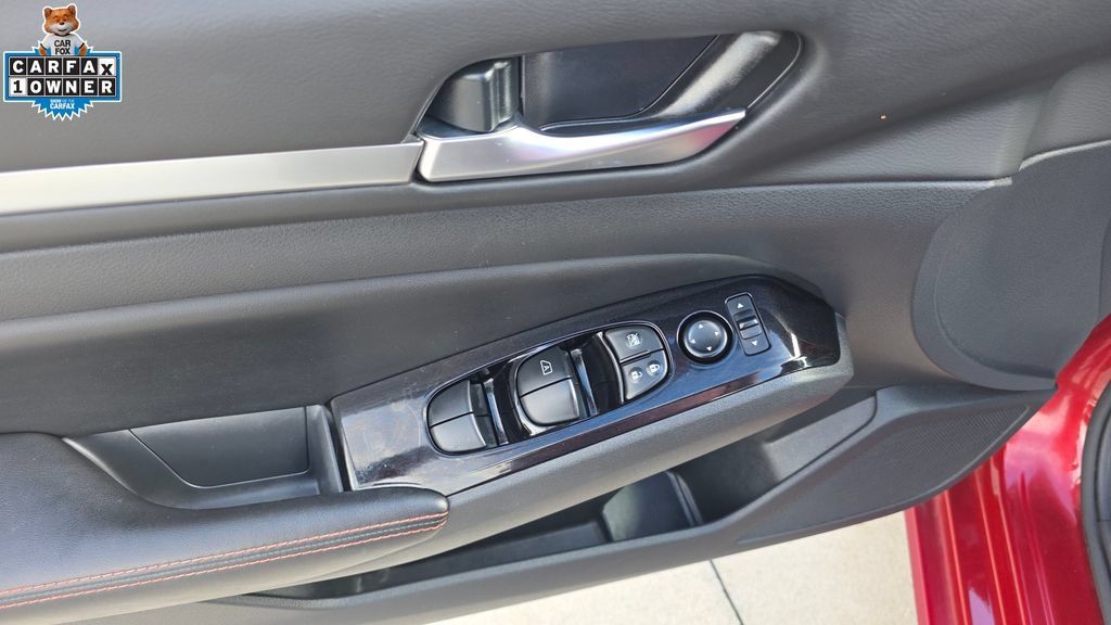 Used 2024 Nissan Altima 2.5 SR FWD image 23
