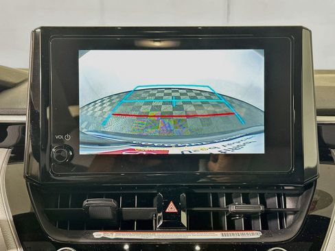 Used 2025 Toyota Corolla SE FWD image 25