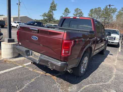 Used 2017 Ford F150 Lariat image 7