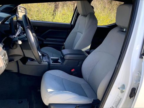 Used 2024 Toyota Tacoma SR5 image 8