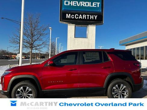 New 2026 Chevrolet Equinox LT w/ Convenience Package II image 2