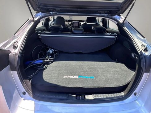 Used 2021 Toyota Prius Prime XLE w/ Carpet Mat Package (TMS) FWD image 20