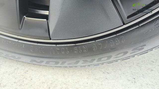 Used 2025 Tesla Model Y Long Range RWD image 67
