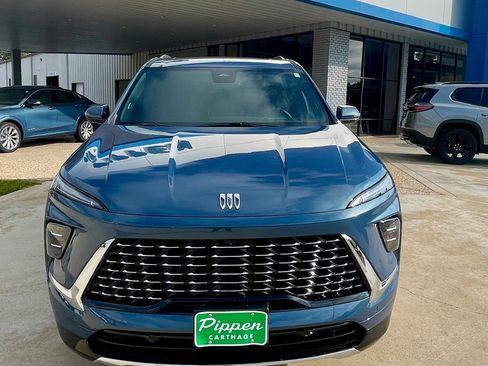 New 2026 Buick Enclave Avenir w/ Super Cruise Package image 3