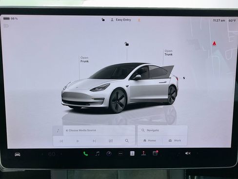 Used 2023 Tesla Model 3 Standard Range RWD image 17
