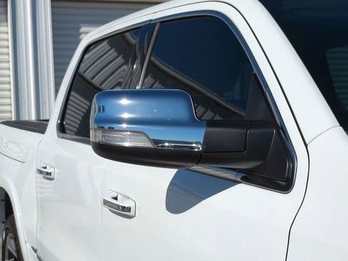 Used 2020 RAM 1500 Limited image 12