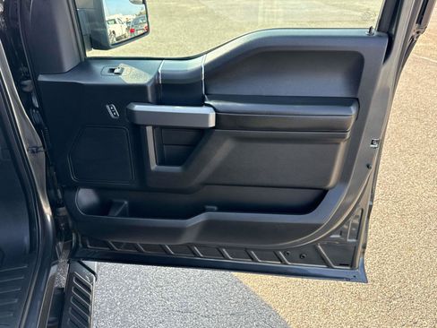 Used 2018 Ford F150 XLT w/ Equipment Group 302A Luxury AWD/4WD image 20