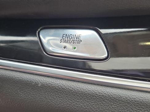 Certified 2022 Buick Enclave Avenir w/ Trailering Package, 5000 lbs. image 33