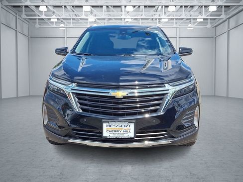 Certified 2024 Chevrolet Equinox LT w/ LPO, Floor Liner Package FWD image 3