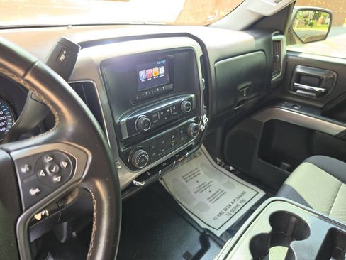 Used 2015 Chevrolet Silverado 1500 LT AWD/4WD image 23