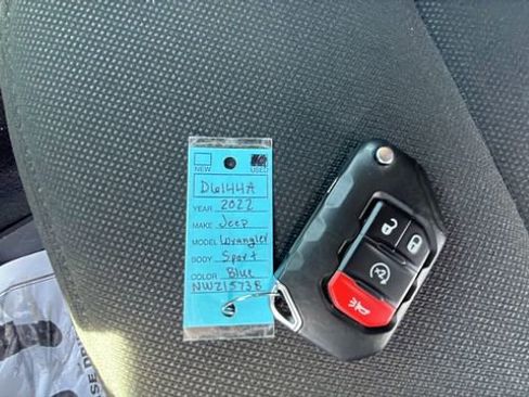 Used 2022 Jeep Wrangler Unlimited Sport AWD/4WD image 30