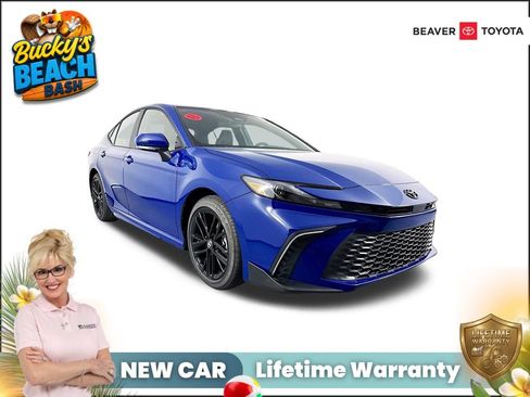 New 2026 Toyota Camry SE FWD image 1