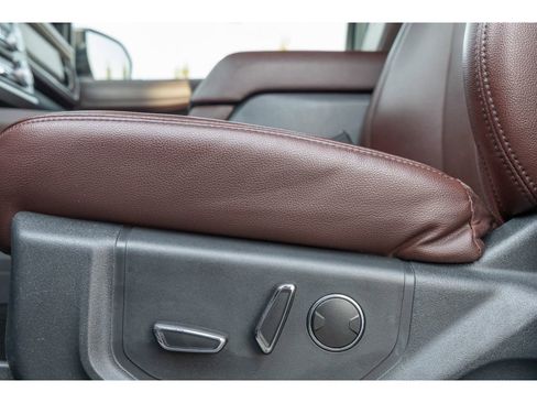 Used 2024 Ford Expedition Max Limited image 18