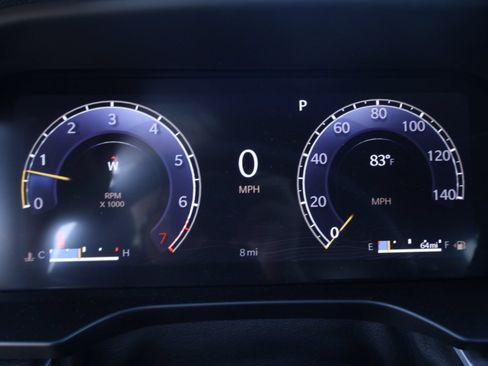 New 2026 Jeep Grand Cherokee Laredo RWD image 4