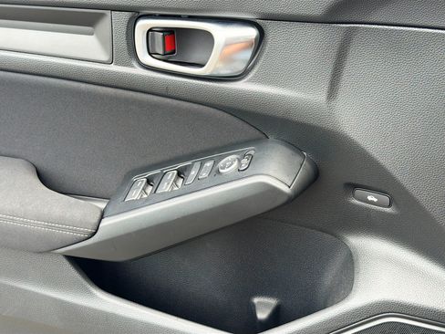 Used 2024 Honda Civic Sport image 19