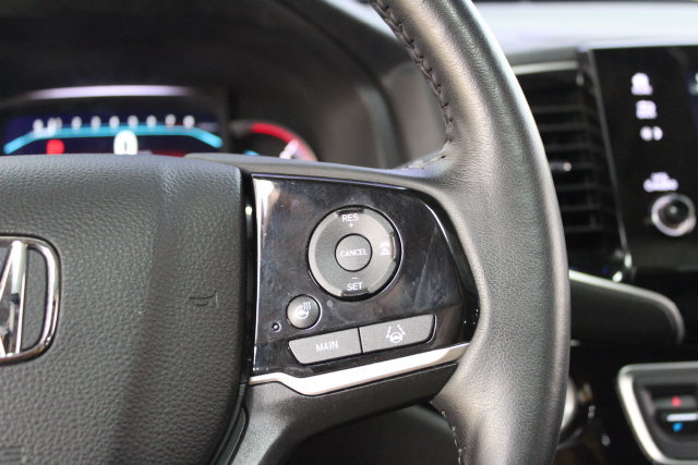 Used 2022 Honda Pilot Touring image 17