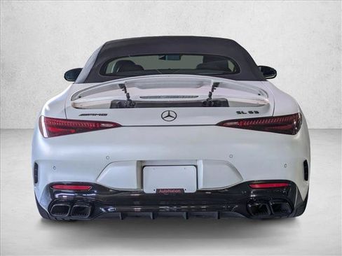 Used 2022 Mercedes-Benz SL 63 AMG 4MATIC image 9