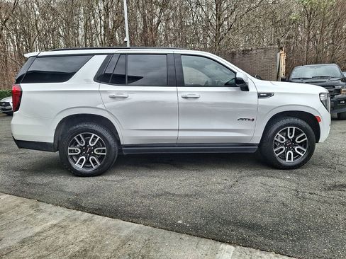 Used 2022 GMC Yukon AT4 image 8