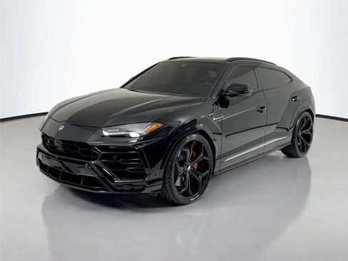 Used 2020 Lamborghini Urus image 10
